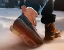 Load image into Gallery viewer, Thermacell Heated Insoles with Remote